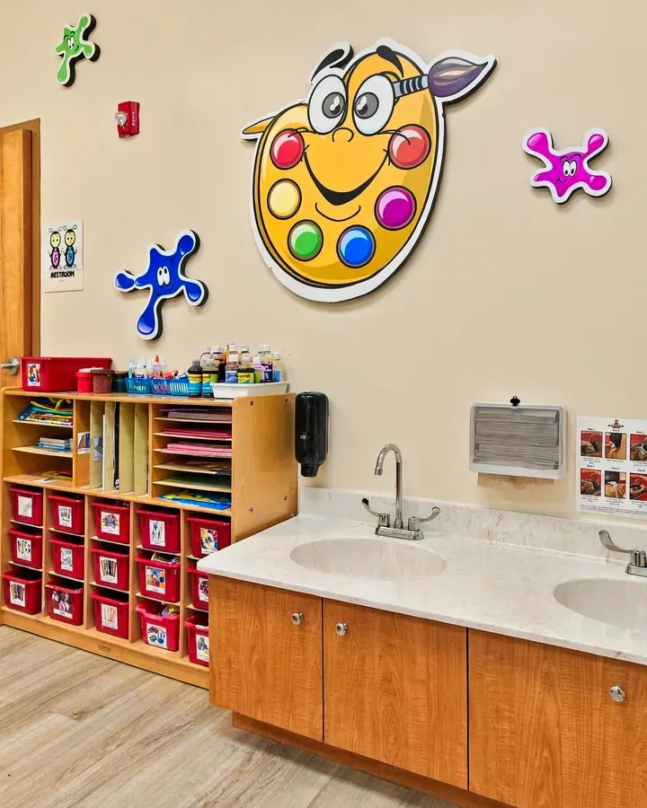 Art Studio sinks and paint supply cubbies